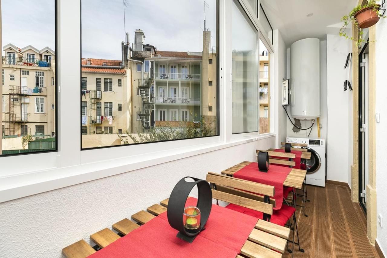 Exotic M2 R2 - Comfortable Classy Double With Shared Bath * Lisbon